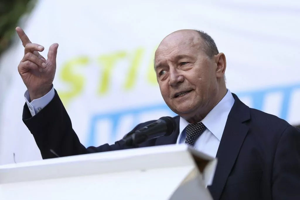 Băsescu: Atâta timp cât Trump este la Casa Albă, de fapt avem doi Putini..