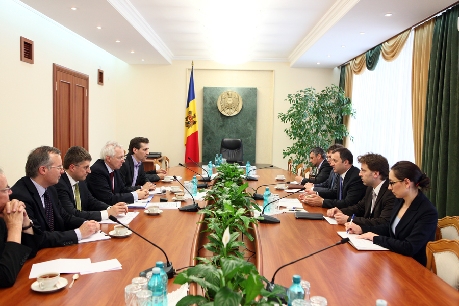 Planului de acțiuni privind liberalizarea regimului de vize", a spus Vlad Filat.