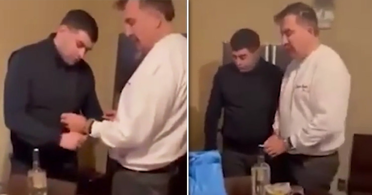 Появилось видео задержания Саакашвили во время застолья.