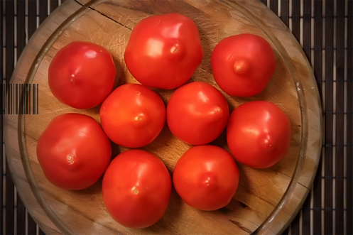 Orice exces duce la acumulare în plantă, în fructe și implicit la efecte toxice asupra organismului consumatorului.