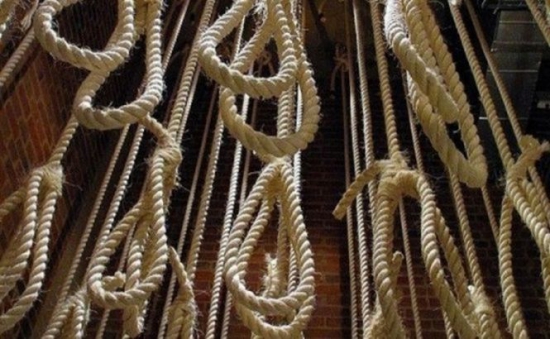 Informaţiile furnizate duminică seara nu au precizat când au fost aceştia arestaţi şi judecaţi.