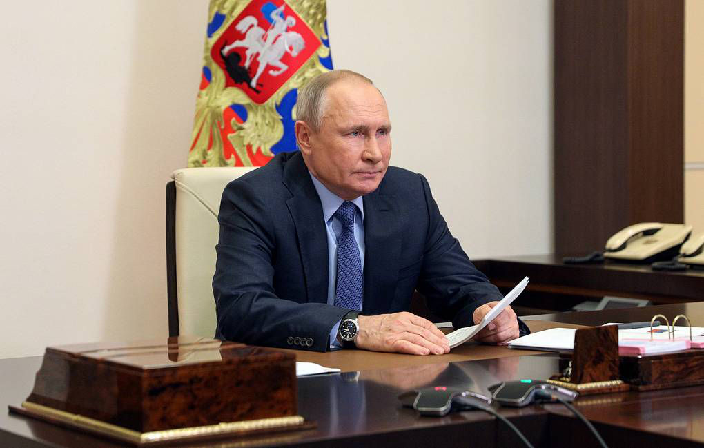 Путин: ЕС готов отказаться от зеленой повестки, делая ставку на "грязную" энергетику.
