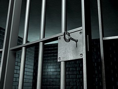 Десятки офицеров НЦБК, антикоррупционной прокуратуры, департамента пенитенциарных учреждений и СИБа провели в "Прункул" масштабные обыски.