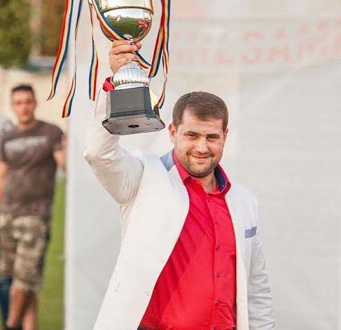 Peste 10 mii de orheieni alături de campionii Moldovei.
