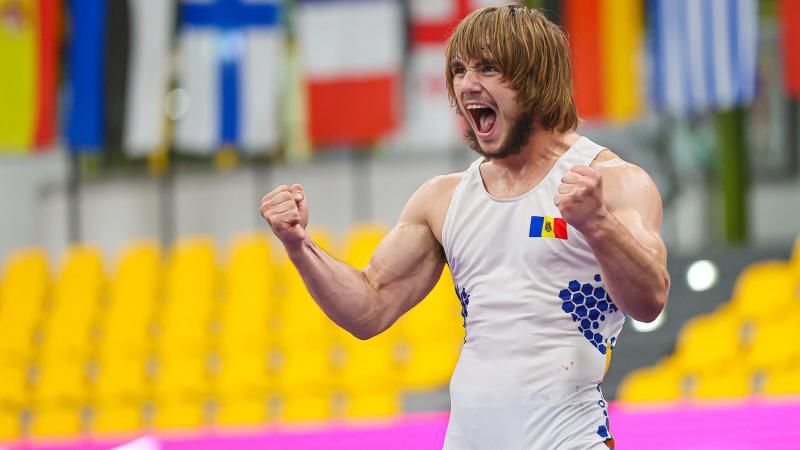 Молдова завоевала 6 медалей на чемпионате Европы по борьбе среди юниоров.