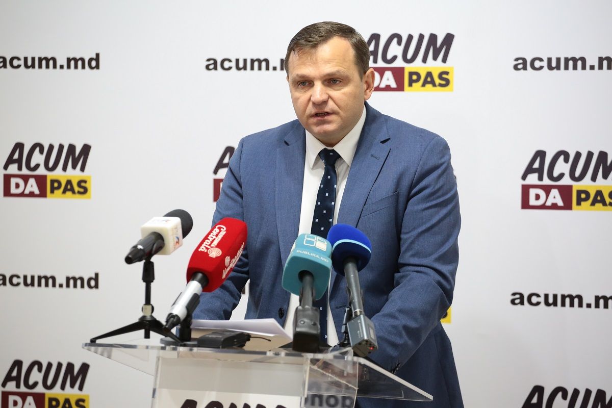 Нэстасе завтра обратится в прокуратуру, обвинив Додона в измене Родине.