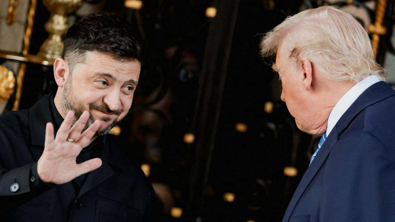 Зеленский просил у Трампа гарантии безопасности на 30-50 лет.
