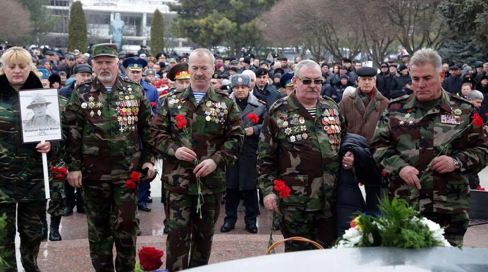 В мемориальный комплекс войдет галерея с портретами павших товарищей.