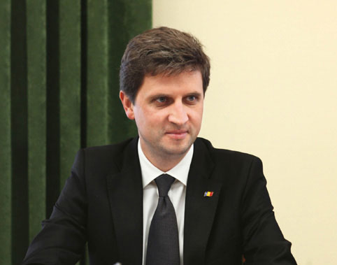 Крупнейшим донором Молдовы в указанный выше период был Европейский союз.