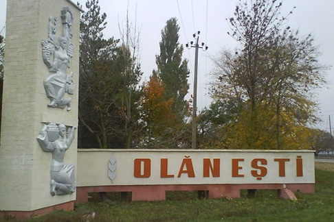 В Олэнештах будут открыты классы, в которых преподавание будет проводиться на русском языке, как того требовали родители.
