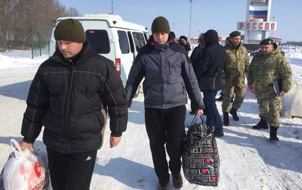Обмен состоялся в районе пункта пропуска "Нехотеевка" в Белгородской области. 