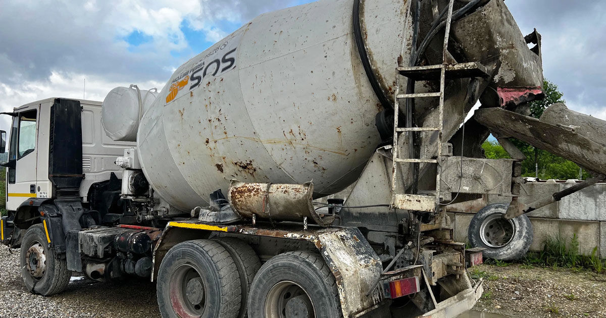 Ilie Ceban: Capitala se îneacă în mizerie din cauza betonierelor. Vom face un demers către Poliție.
