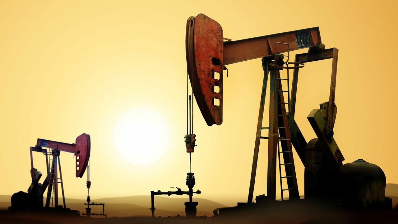 Крупнейшая в Италии нефтегазовая компания Eni приостановила закупки нефти у России.