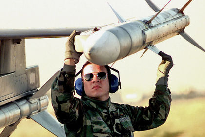 ВВС США подписали с компанией Raytheon контракт на производство ракет класса «воздух-воздух». 