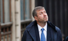 Roman Abramovici a ieşit din top 10 al celor mai bogaţi ruşi realizat de revista Forbes Rusia.