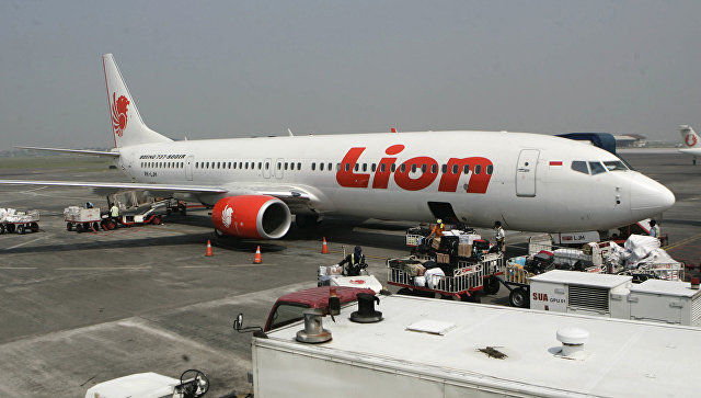 Lion Air возобновит поиски жертв разбившегося Boeing и его речевого самописца.