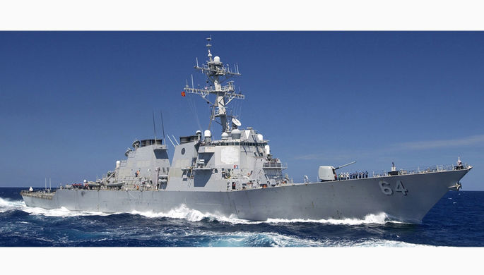 Эсминец США направляется в воды Черного моря