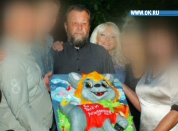 Нелли Ткачук: "Многие друзья звонят нам и не понимают, что происходит. Те, кто понимает, знают, что это заказ"