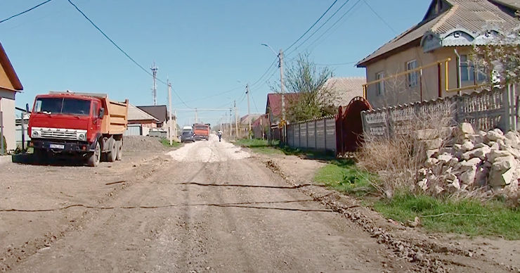 В Комрате продолжают строительство дорог для нового микрорайона.
