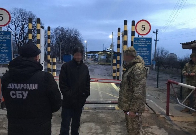 Криминальному авторитету запрещено появляться на Украине в течение пяти лет.