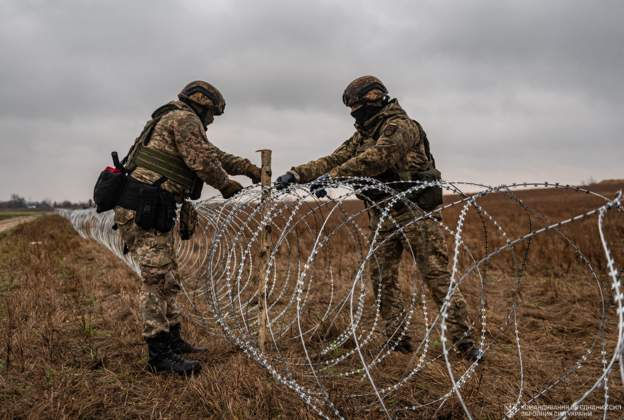 Украина укрепляет границу с Беларусью