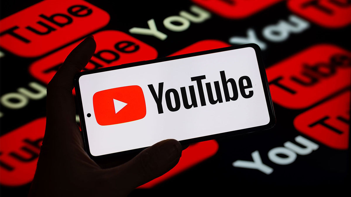 YouTube va începe să afișeze reclame imediat după cele mai interesante momente din videoclipuri.