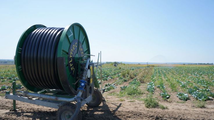 Agricultorii, încurajați să folosească terenurile asigurate cu apă