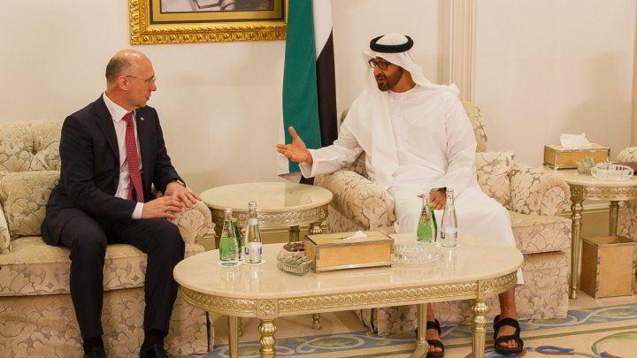 Filip a avut o întrevedere cu Prințul moștenitor al Abu Dhabi