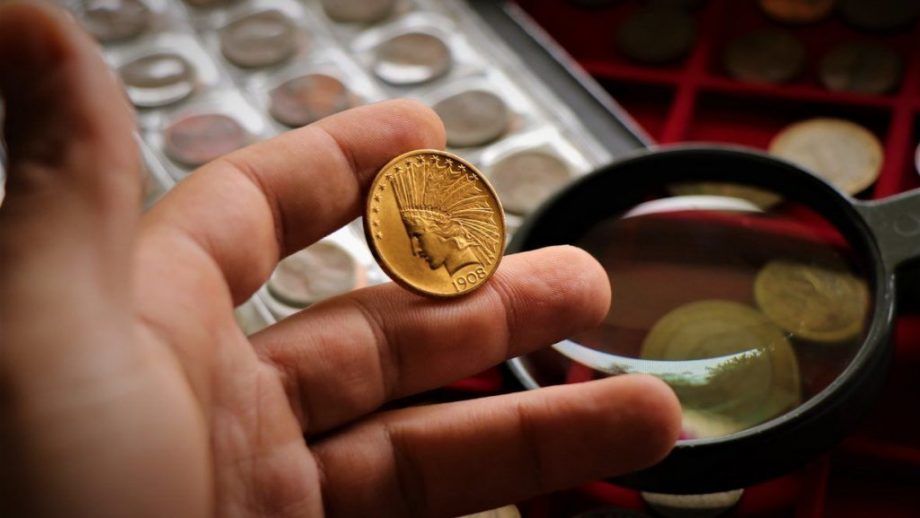 НБМ выставил на продажу монеты, юбилейные и памятные банкноты.