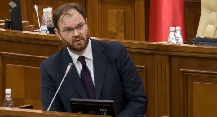 Sergiu Cioclea a specificat că săptămîna viitoare la Chişinău va avea loc o întrevedere cu reprezentanţii companiei Kroll. Foto: sputnik.md