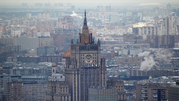 МИД России в недоумении по поводу призывов спецпредставителя ОБСЕ по национальному диалогу на Украине Вольфганга Ишингера.