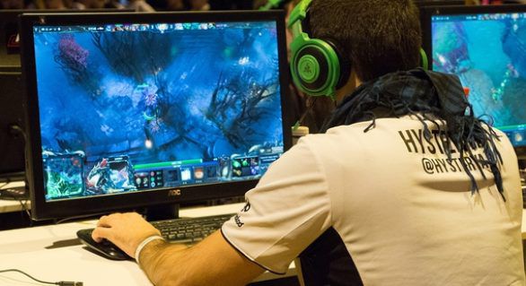 În Singapore s-a lansat şcoala care te învaţă să te joci jocuri video