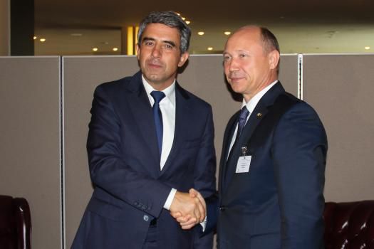 Prim-ministrul Valeriu Streleț a avut o întâlnire bilaterală cu Președintele Bulgariei. Foto: oficial.md