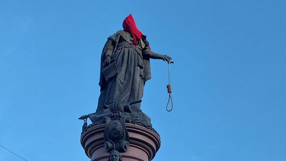 Исполком Одессы поддержал демонтаж и перенос памятника Екатерине II.