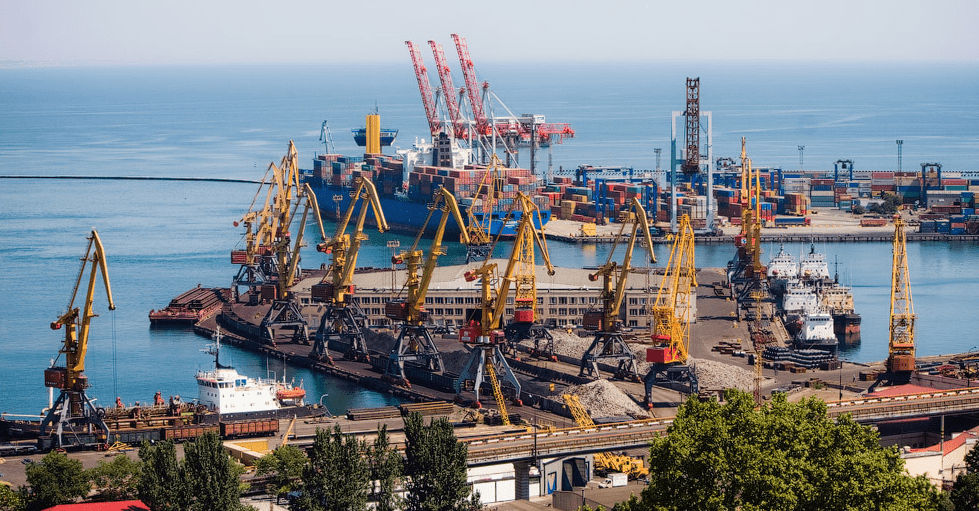 Atac cu rachete asupra portului Odesa: Sunt morți și răniți.