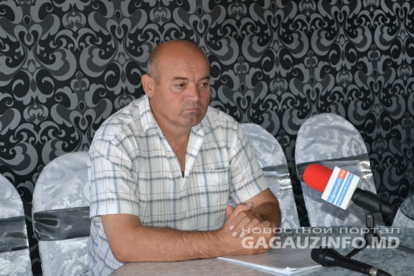 Директор конефермы Константин Келеш заявил, что под него «копают» и хотят сместить с должности.