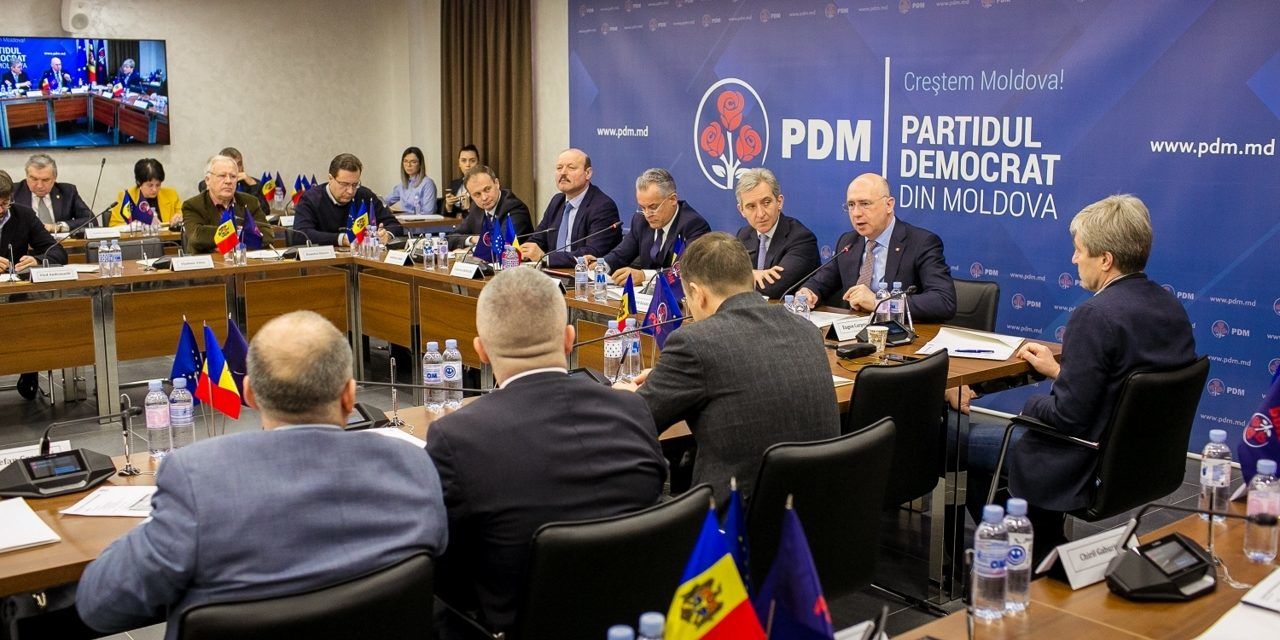 Ce s-a discutat la ședința coaliției de guvernare de la PD