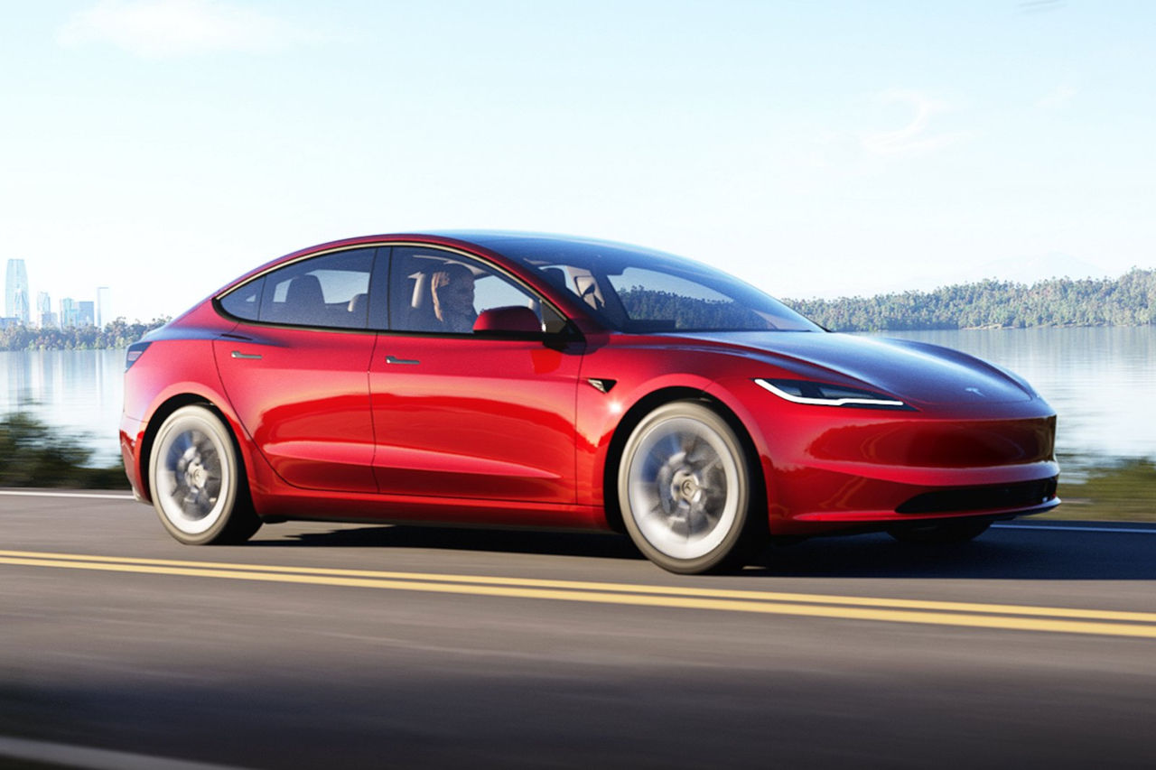 Tesla представила новую Model 3 2024 модельного года. 