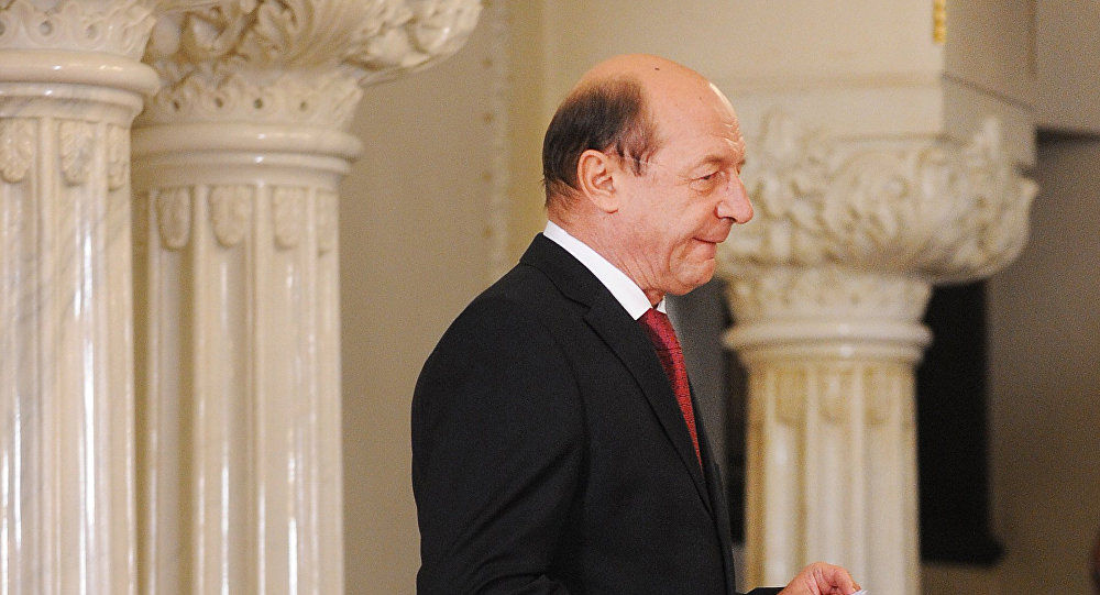 Состоялось первое заседание по делу о восстановлении гражданства Бэсеску.