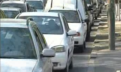 Conducătorii auto au fost nevoiţi să stea zeci de minute în ambuteiaje din cauza lucrărilor de reparaţie de pe strada Alexei Mateevici.