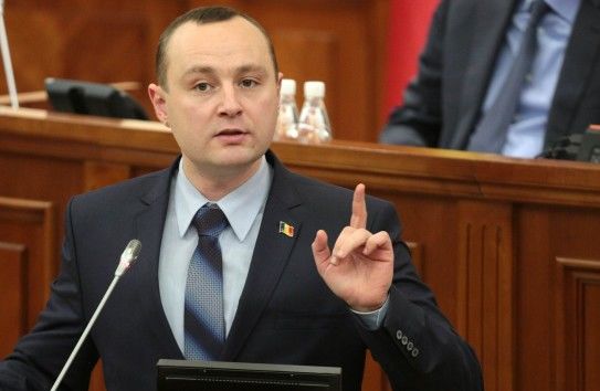Батрынча: Конституционному Суду нужны кардинальные перемены.