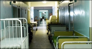 Un spital situat în centrul orașului Donețk a fost atacat astăzi cu rachete.