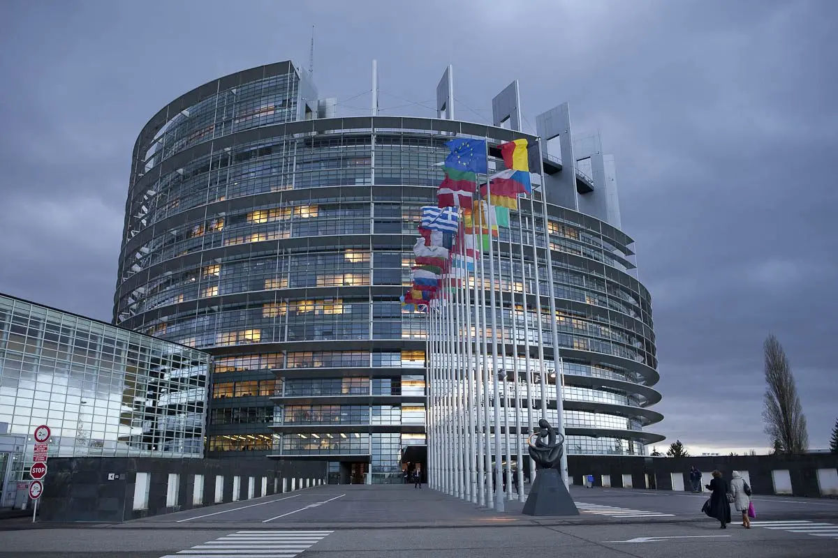 Parlamentul European reduce cheltuielile pentru podcasturi și evenimente destinate vizitatorilor.