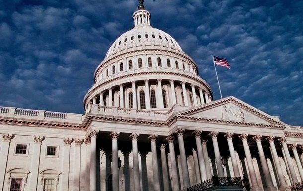 Сенат США вслед за Палатой представителей Конгресса поддержал выделение Украине 250 миллионов долларов для укрепления безопасности. 