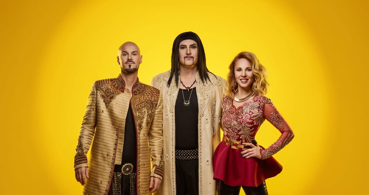 Футболку с автографами Dschinghis Khan выставили на благотворительный аукцион.