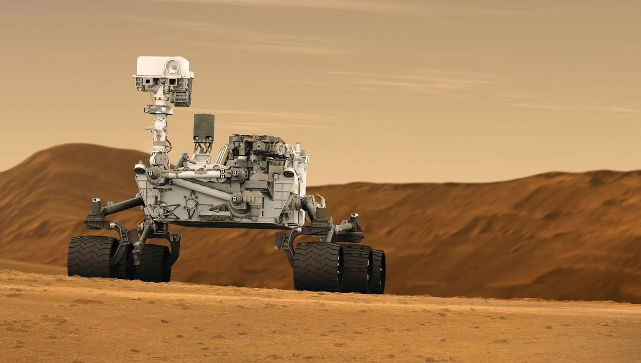 Специалисты NASA управляют марсоходом Curiosity прямо из своих квартир.