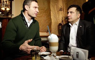 Саакашвили подсказывает, как реализовать проекты по модернизации Киева, сообщил мэр.