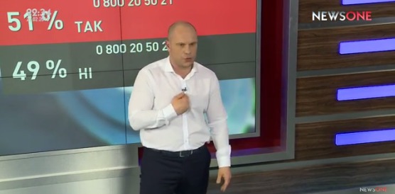 После мастер-класса полицейский пригласил в зал силовиков, чтобы те привлекли подростков к ответственности.