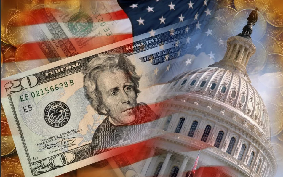 В США хотят выделить еще 250 млрд долларов бизнесу из-за коронавируса.