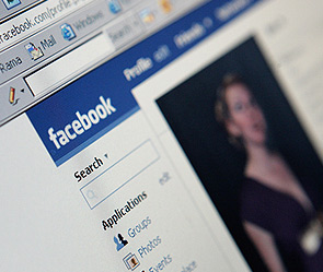 Количество пользователей самой крупной в мире социальной сети Facebook превысило миллиард человек. 